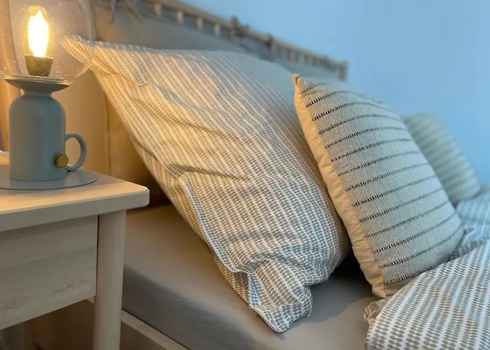 Misvest Porto Nadmorska 33 *